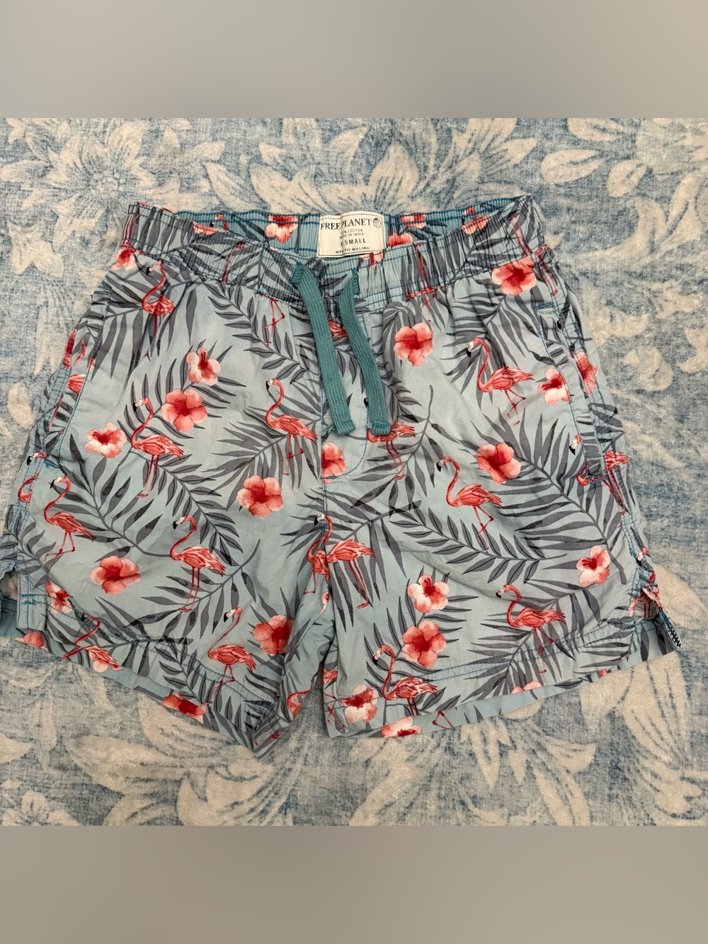 Free Planet Men’s Blue Floral Flamingo Drawstring Shorts size XS